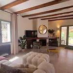 Vila Montgo